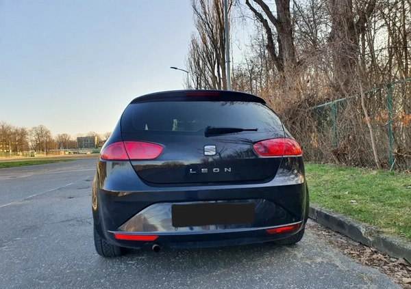 Seat Leon cena 19900 przebieg: 254000, rok produkcji 2010 z Warszawa małe 92